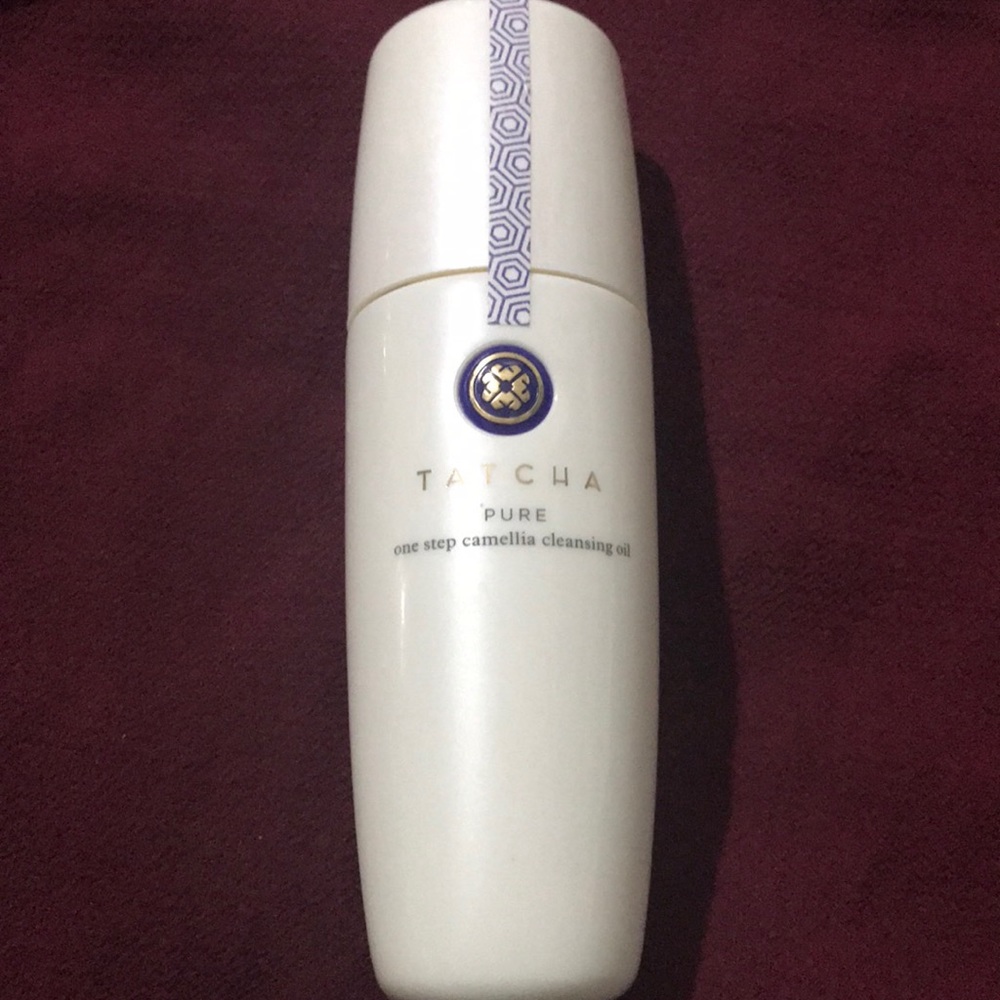Tatcha pure one step camellia cleansing oil