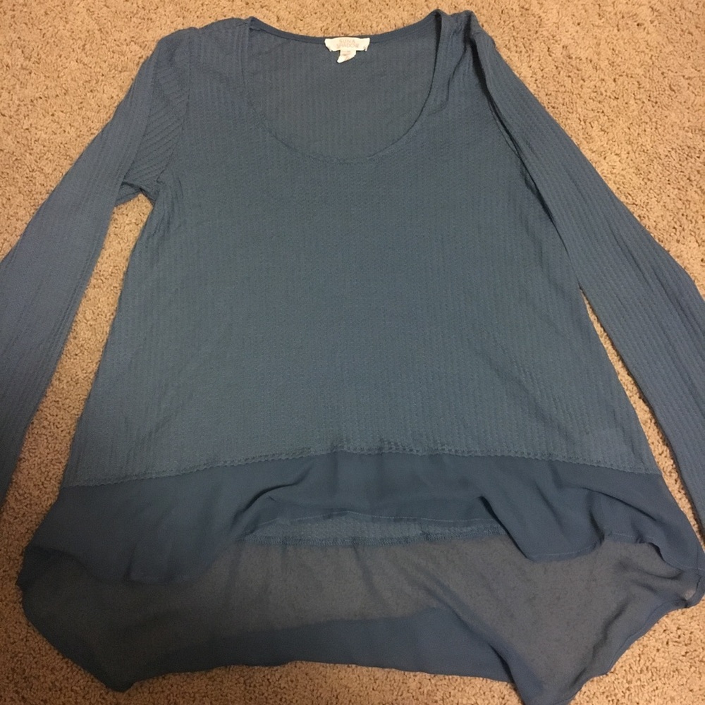 Sun and shadow blue blouse