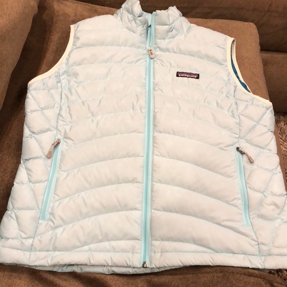 Patagonia Jackets & Blazers - Light blue Patagonia down vest