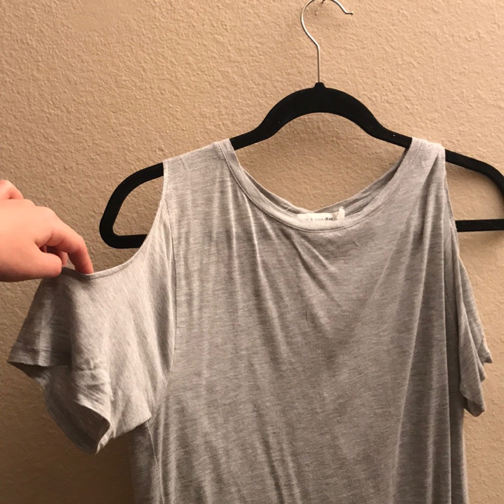 Cold shoulder Shirt