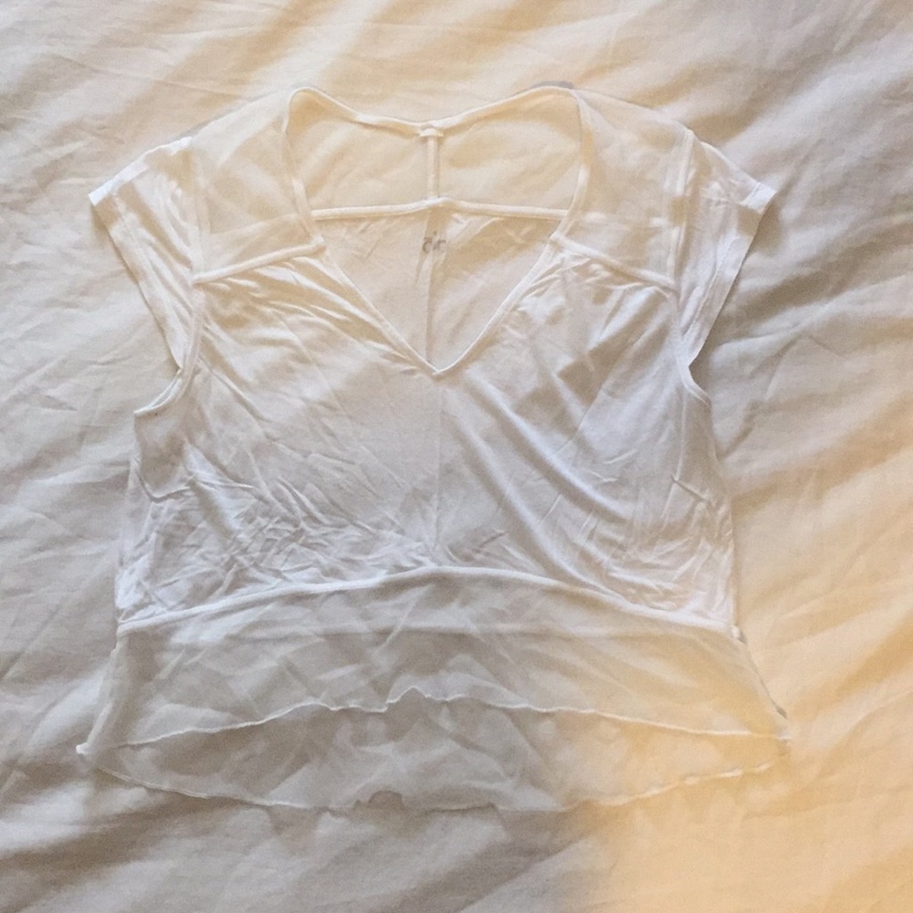 White Alo Yoga Crop Tee