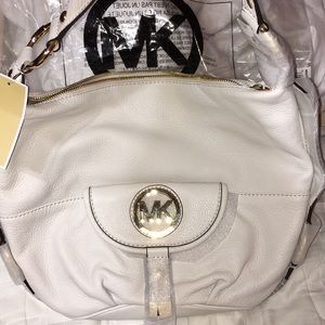 *Priced For Quick Sale* BN Gorgeous MK Fulton