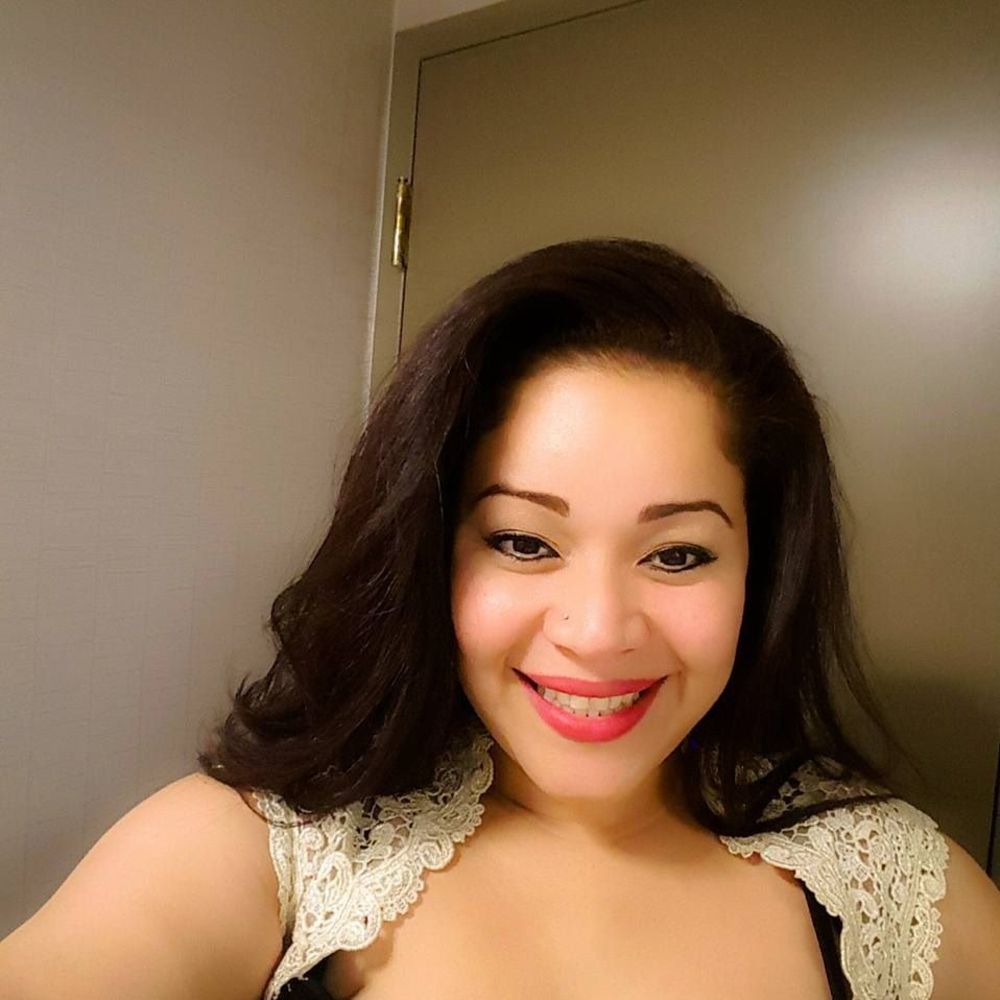 Meet your Posher, Lesly