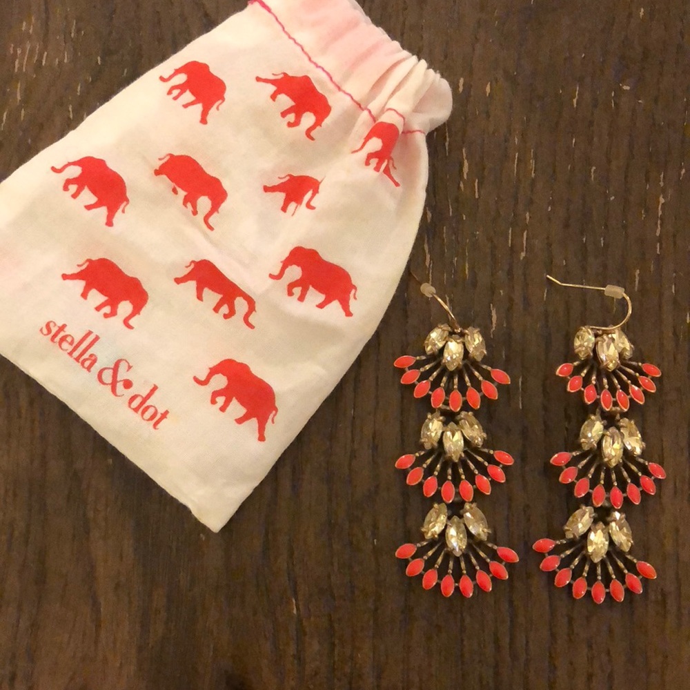Stella & Dot drop earrings