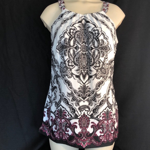 White House Black Market Tops - White House Black Market Flowy Shell Top