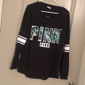 VS Pink T-shirt