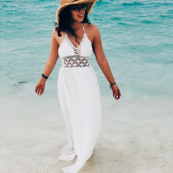 White crochet maxi beach dress - Picture 3 of 3