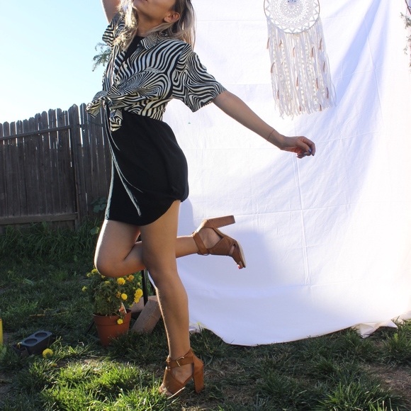 Vintage Tops - Zebra Swirl Vintage Top