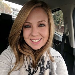 Meet your Posher, Alexandra