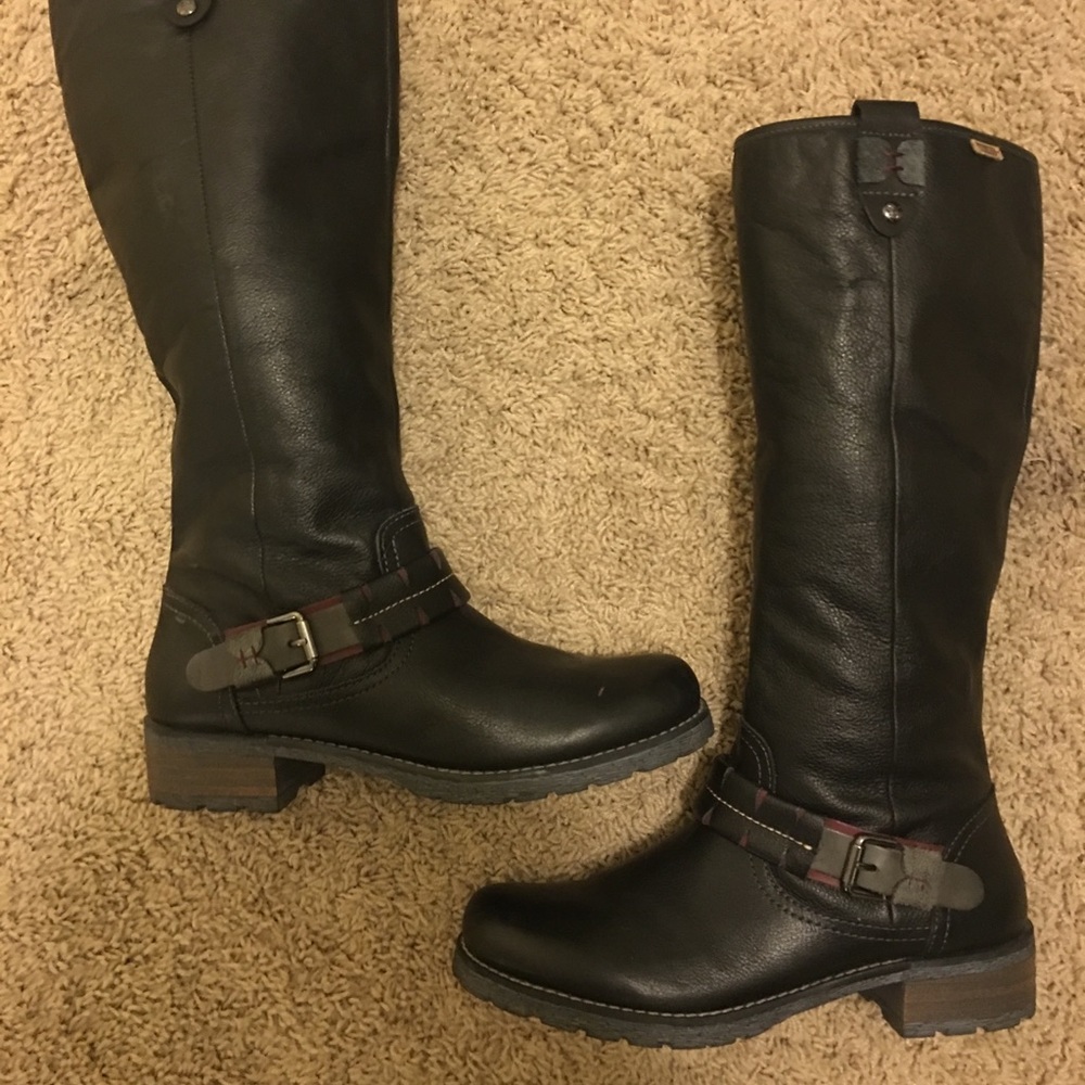 NWOT Pikolinos Moto Boots