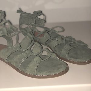 Old navy gladiator sandals