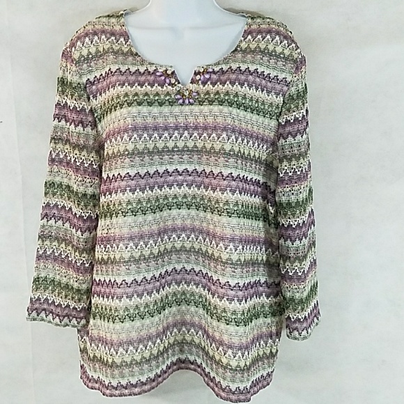Alfred Dunner Tops - Alfred Dunner blow with beaded detail