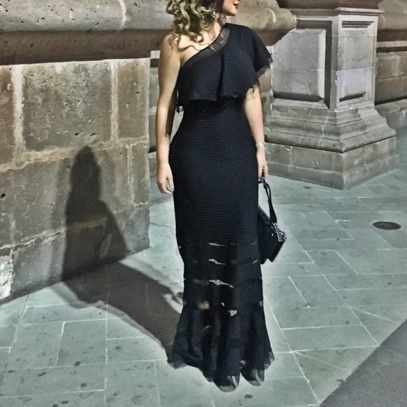 Tadashi Shoji Dresses & Skirts - Tadashi shoji