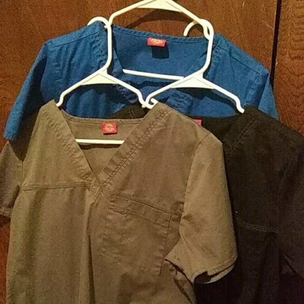 XL Dickies scrub tops