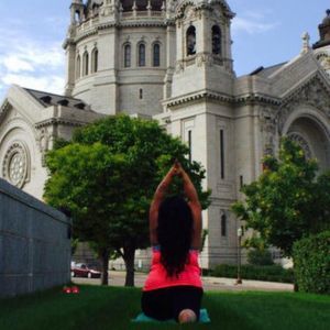 Meet your Posher, Danielle