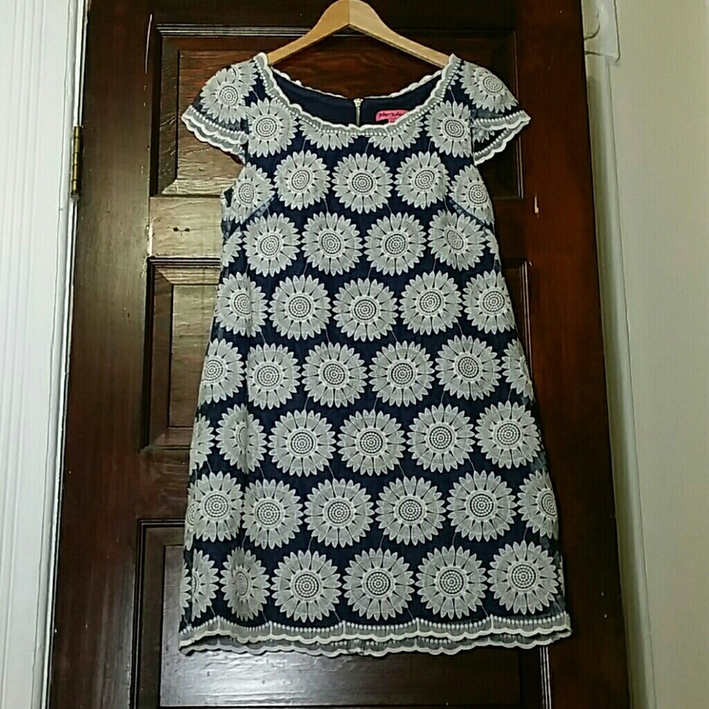 Betsey Johnson A line dress