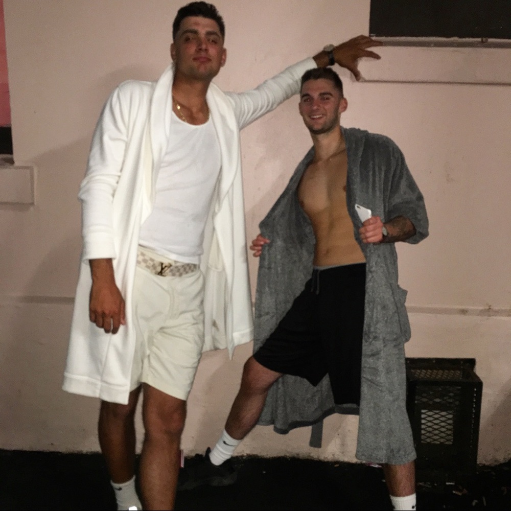 Meet your Posher, Ethan