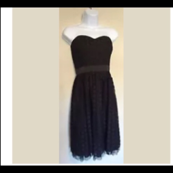 White House Black Market Dresses & Skirts - White House black market beautiful dress