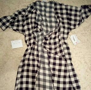 Black and white Baffalo Plaid Shirley