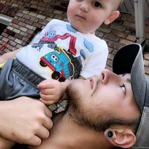 Meet your Posher, Matthew