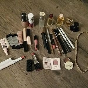 Beauty lot