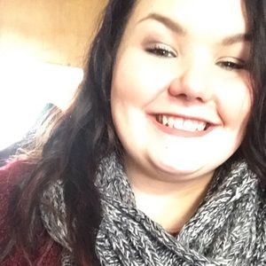 Meet your Posher, Katelin