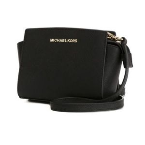 Michael Kors Crossbody purse