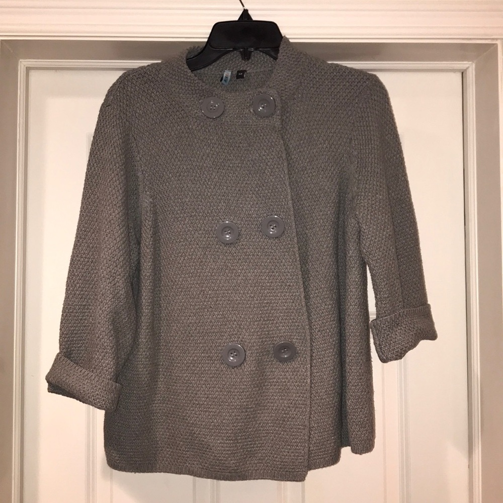 Sweater - Picture 2 of 4