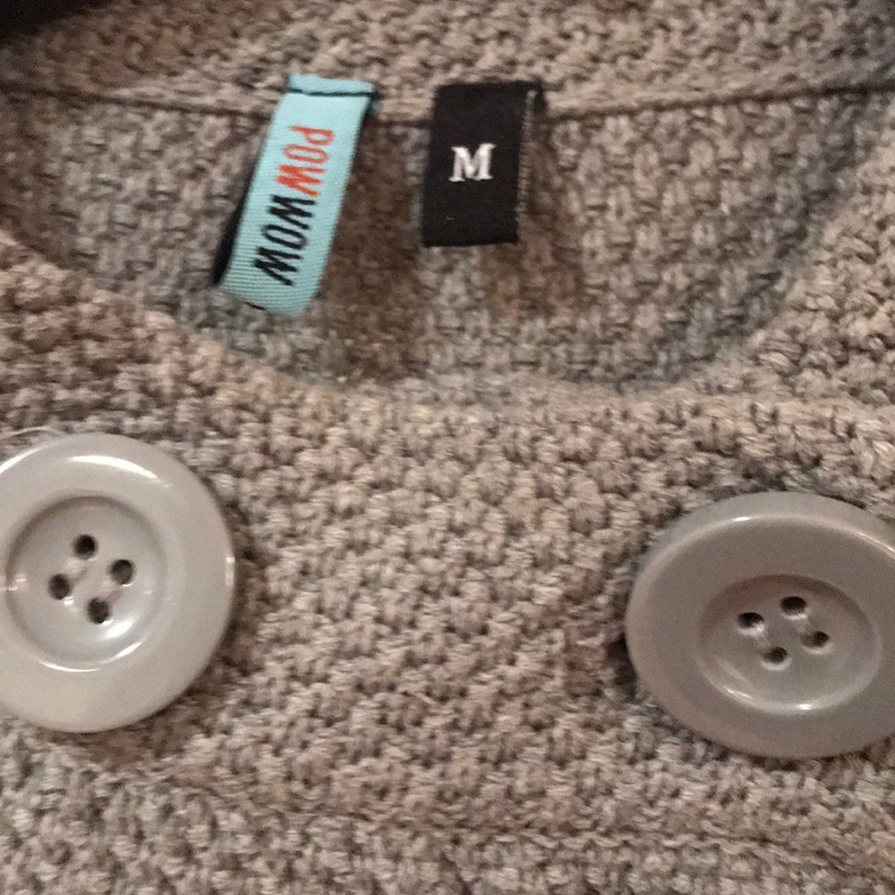 Sweater - Picture 3 of 4