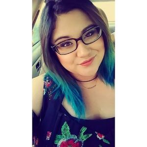 Meet your Posher, Erika