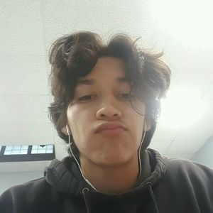 Meet your Posher, Emanuel