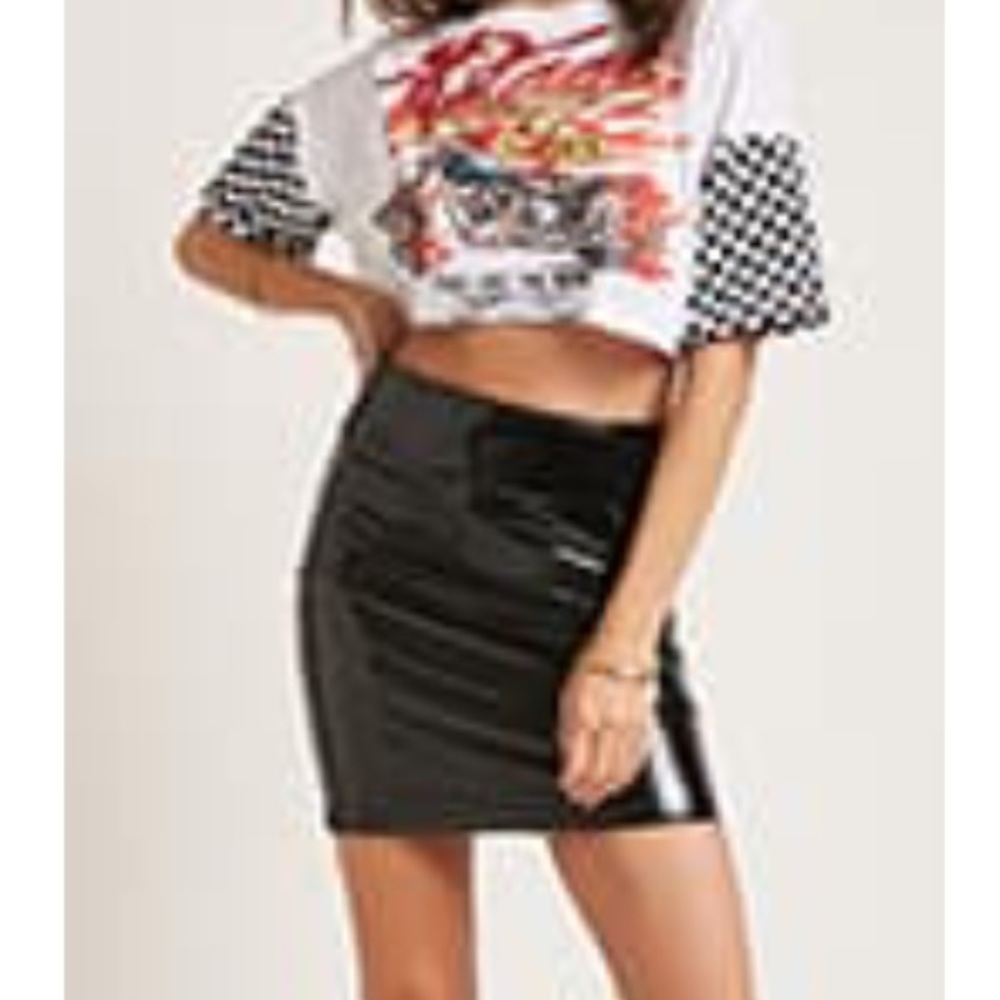 Patent leather pencil skirt