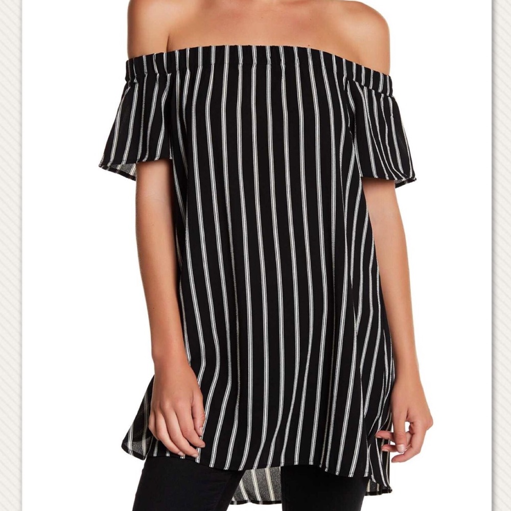 🔥SALE DANIEL RAINN OFF SHOULDER TOP