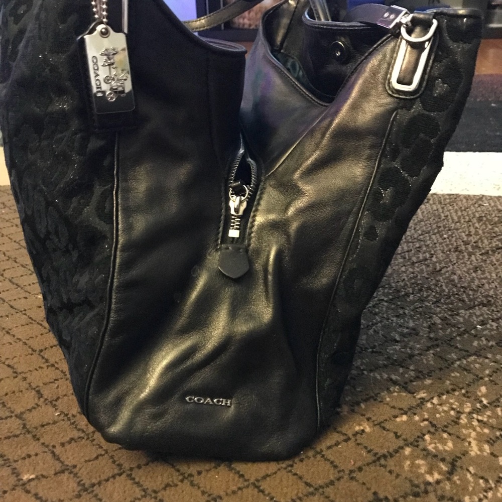 Authentic coach purse