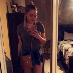 Meet your Posher, Valerie