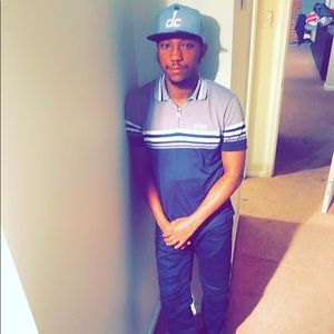 Meet your Posher, Devin