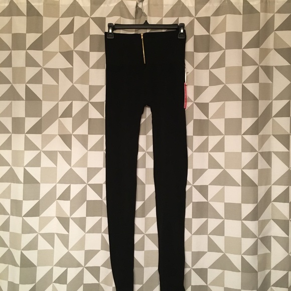 Zipper front black high waisted leggings - Picture 2 of 2