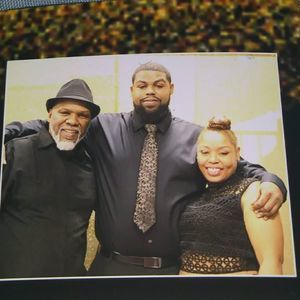 Meet your Posher, Tune