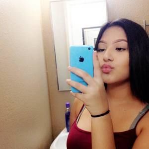 Meet your Posher, Jazmine