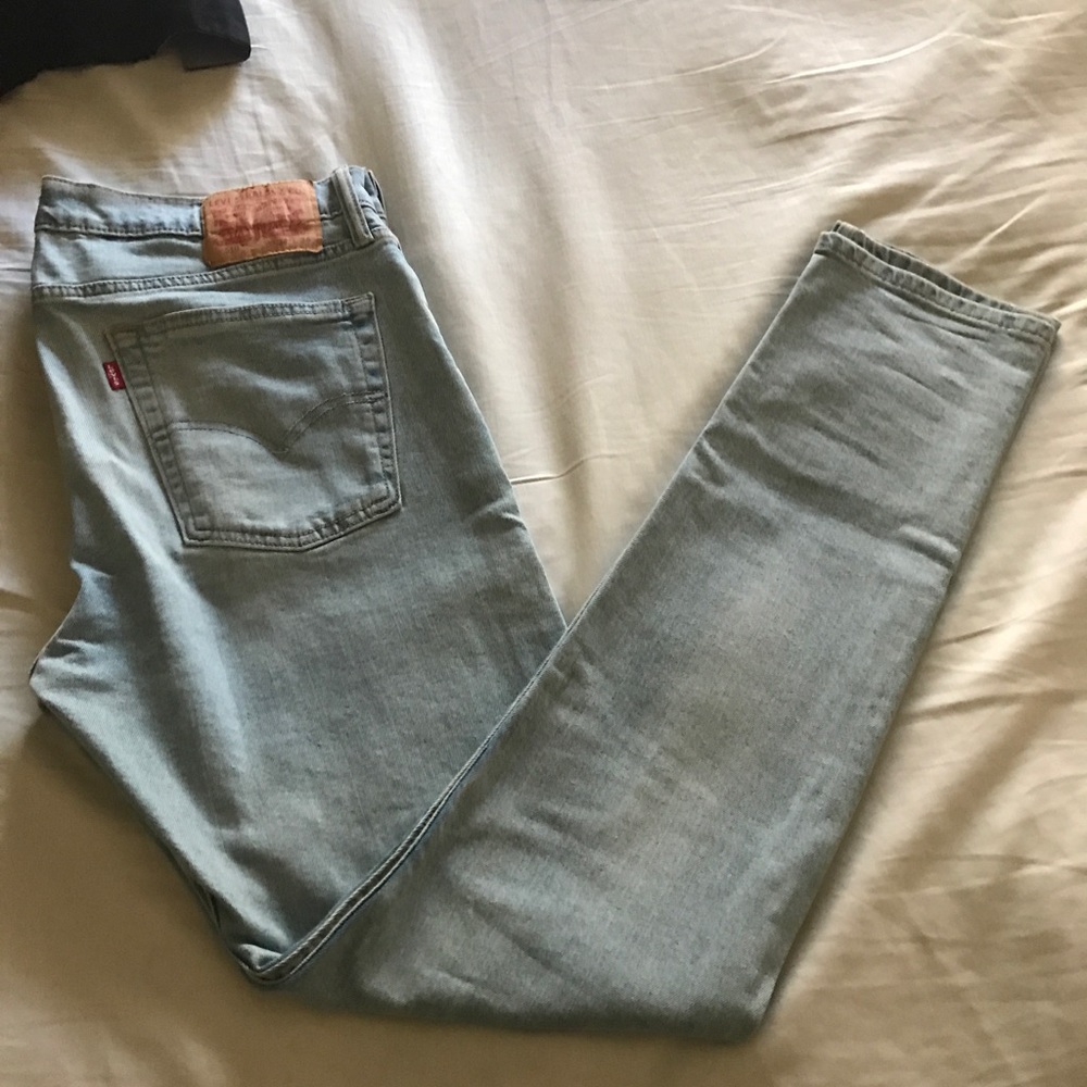 Levi skinny jeans