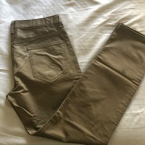 Trouser Jeans.  Levi