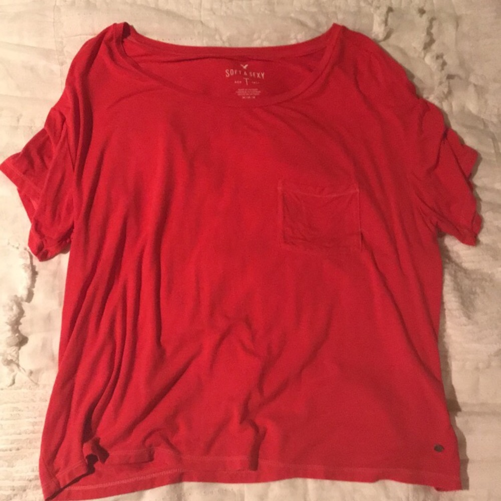 RED AERIE SOFT AND SEXY TEE