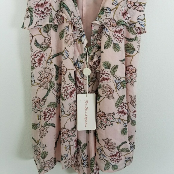 🚫SOLD 🚫For Love and Lemon Floral Romper - Picture 7 of 8