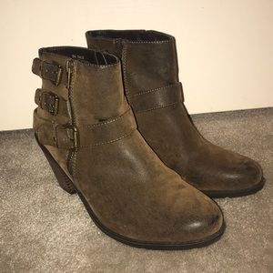 brown booties