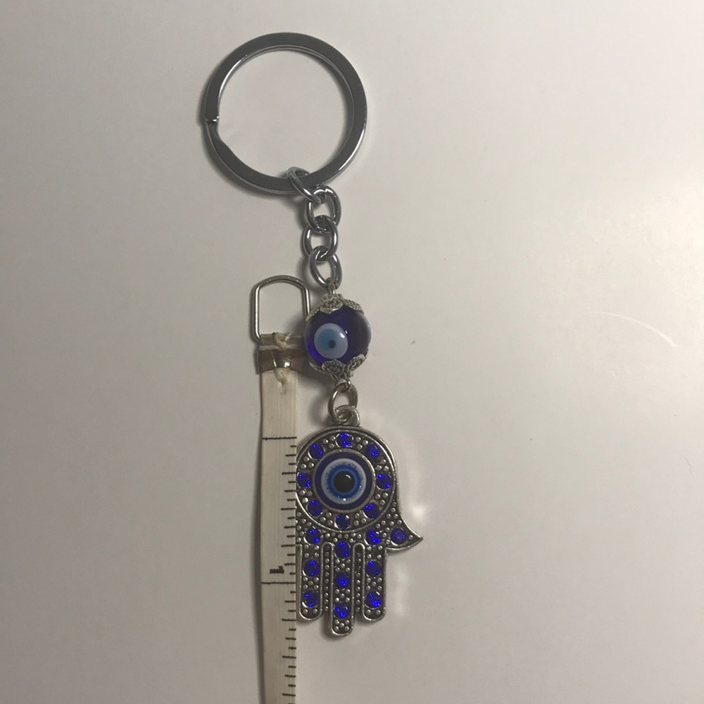 Hamsa Evil Eye Key Chain - Picture 6 of 7