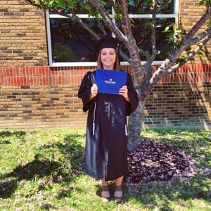 Meet your Posher, Brooke