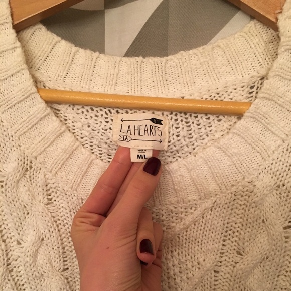 Long knitted white high low sweater - Picture 2 of 2