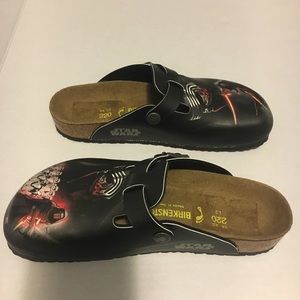 Star Wars Birkenstock Clogs, Size 34, NWT