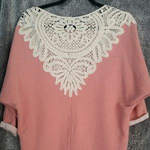 Cute pink half sleeve sweater.