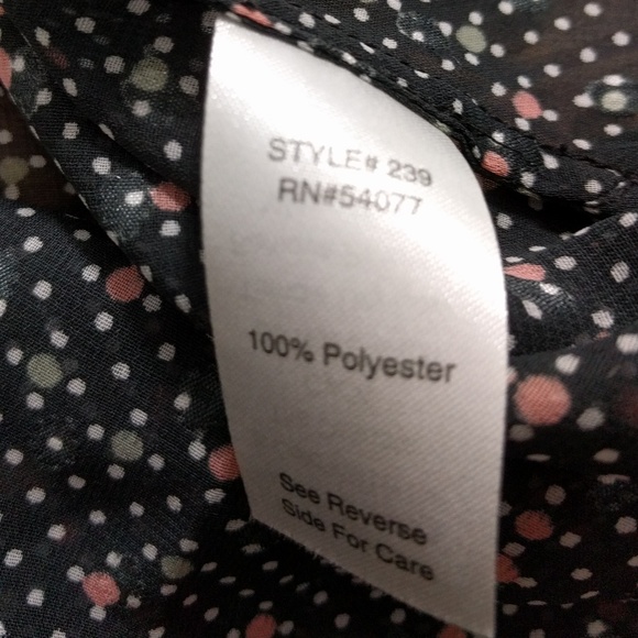 Cabi Swiss Dot Popover Blouse - Picture 6 of 8